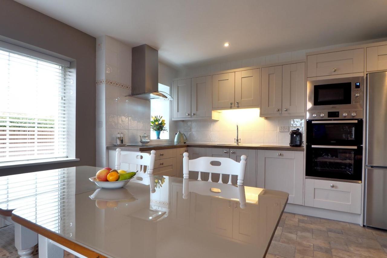 Hillcrest Luxury Apartment Килраш Экстерьер фото