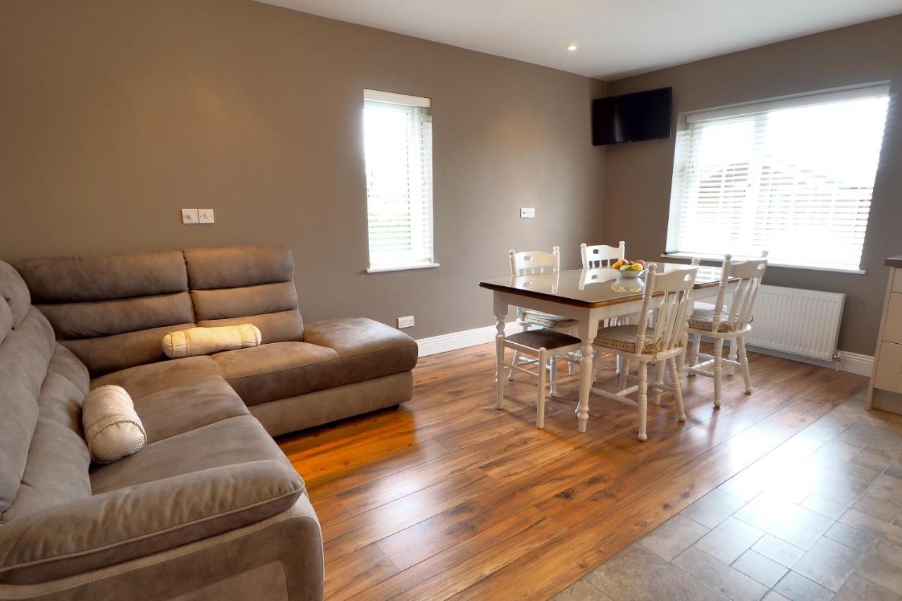 Hillcrest Luxury Apartment Килраш Экстерьер фото